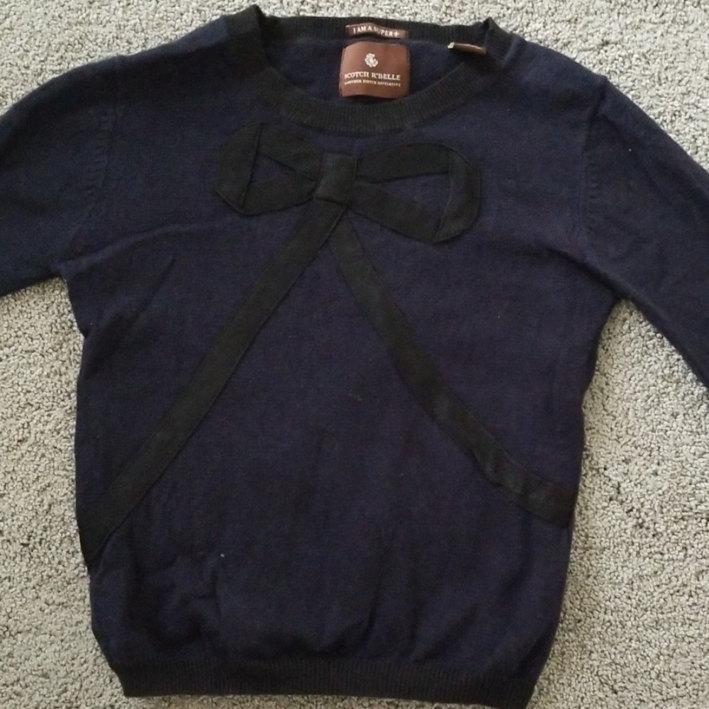 Scotch R'Belle thin sweater with large bow size 6